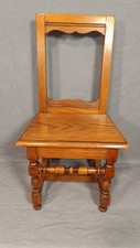 Small wooden chair d'occasion  Expédié en Belgium