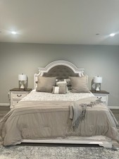 Master king bedroom for sale  Tujunga