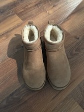 Ugg women classic for sale  Lagrange