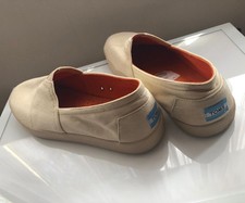 Toms canvas beige for sale  LINCOLN