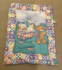 Edredom vintage Dundee Mills pastel ABC ursinho de pelúcia bebê cobertor berço 30x40” comprar usado  Enviando para Brazil