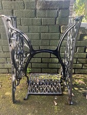 Singer sewing machine for sale  DURSLEY