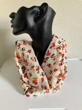 Cream floral moira for sale Cream floral moira for sale  BONNYRIGG