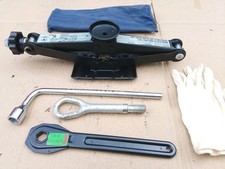 Wagenheber pannenset mercedes gebraucht kaufen  Gelsenkirchen