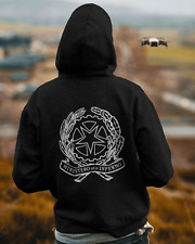 Felpa nera unisex usato  Barletta