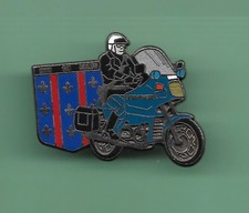Pin gendarmerie motard d'occasion  Entressen