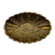 Prato decorativo vintage de bronze ornamentado gravado design floral decoração Índia comprar usado  Enviando para Brazil