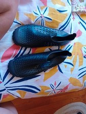 Paire chaussure aquatique d'occasion  Chaulnes