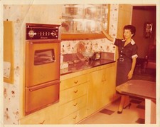 Woman kitchen demonstration for sale  San Diego
