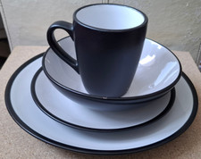 Place dinner set for sale  EASTBOURNE