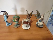 Statuine usato Statuine usato  Ragalna