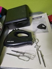 Mixer manual Black And Decker 6 velocidades modelo MX217 com estojo e acessórios, usado comprar usado Mixer manual Black And Decker 6 velocidades modelo MX217 com estojo e acessórios, usado comprar usado  Enviando para Brazil