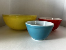 Set vintage pyrex for sale  Port Richey