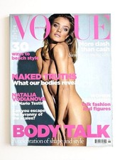 Vogue magazine 2009 usato  Italia