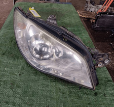 84001fe981 proiettore subaru usato  Italia