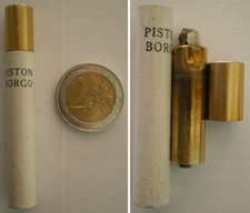 Tres petit briquet d'occasion  Poitiers