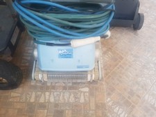 Robot piscina dolphin usato  Palermo