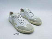 Veja volley women for sale  Fife