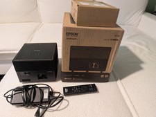 Epson EpiqVision Mini EF-12 com suporte de montagem e suporte som Yamaha comprar usado  Enviando para Brazil