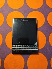 Blackberry passport black usato  Roma