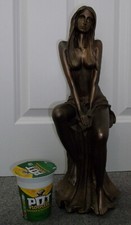 Nude lady tall for sale  WINDERMERE
