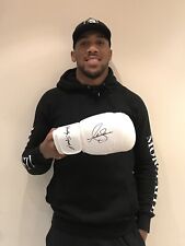 Luva de boxe assinada oficialmente por Anthony Joshua + certificado de autenticidade comprar usado  Enviando para Brazil