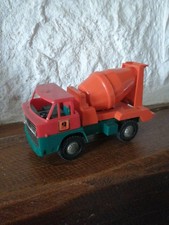 Ancien camion henschel d'occasion  Pont-l'Abbé-d'Arnoult