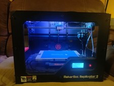 Makerbot replicator desktop for sale  LOCHGELLY