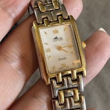 Montre lotus femme d'occasion  Saint-Antoine-de-Breuilh
