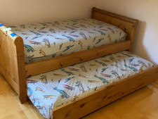Set vintage style for sale  Oakland
