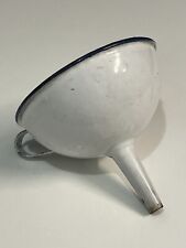 Ancien entonnoir blanc d'occasion  Grenoble-