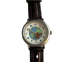 Relógio de avião infantil Duckie 8” Silvertone pulseira marrom nova bateria  comprar usado  Enviando para Brazil