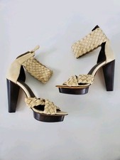 Dulce womens shoes for sale  Levittown