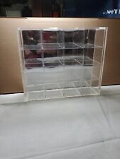 Usado, Armário acrílico Curio pendurado na parede espelhado traseiro 11 x 10 16 compartimentos em excelente estado usado comprar usado  Enviando para Brazil