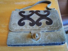 Handtasche grün hirschhornkno gebraucht kaufen  Bergheim