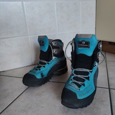 Scarponi trekking garmont usato  Trento