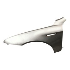 Parafango anteriore sinistro usato Parafango anteriore sinistro usato  Venetico