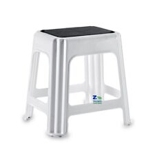 Sgabello novanta plastica usato  Andria