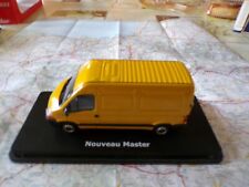 Renault master jaune d'occasion  Évrecy