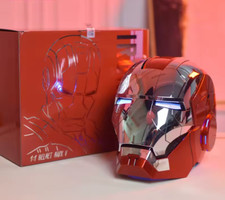 Casco cosplay iron usato  San Dona di Piave