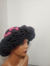 Chapéu quadriculado de crochê feito à mão tamanho único rosa e preto comprar usado Chapéu quadriculado de crochê feito à mão tamanho único rosa e preto comprar usado  Enviando para Brazil