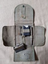 Nécessaire rasage soldat d'occasion  Laon
