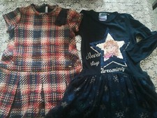 Vestito bambina 4anni usato  Ariano Irpino