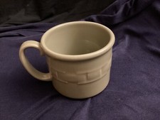 SUPERCUG Longaberger 16 oz verde sálvia tecido tradições cerâmica EUA em excelente estado usado comprar usado  Enviando para Brazil