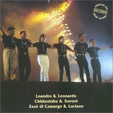 LEANDRO & LEONARDO CHITAOZINHO & XORORO ZEZE DI CAMARGO & LUCIANO - Amigos - CD comprar usado  Enviando para Brazil