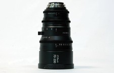Zoom canon 200mm d'occasion  Paris XVIII