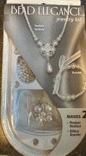 KIT DE JOIAS COM PINGENTE E PULSEIRA BRANCA ELEGÂNCIA DE CONTAS comprar usado  Enviando para Brazil