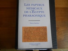 Papyrus medicaux egypte d'occasion  Saint-Cyr-sur-Loire