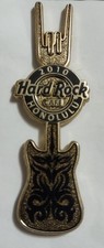 Broche de guitarra Hard Rock Cafe Honolulu 2010 dourado comprar usado Broche de guitarra Hard Rock Cafe Honolulu 2010 dourado comprar usado  Enviando para Brazil