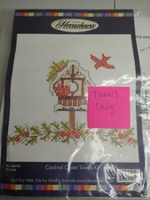 Herrschners chalet towels d'occasion  Expédié en Belgium